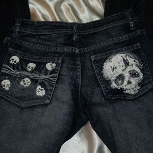 Skull Rhinestone Jeans - sz 3/4
